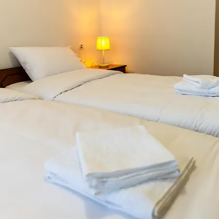 Elation Aparthotel 3*