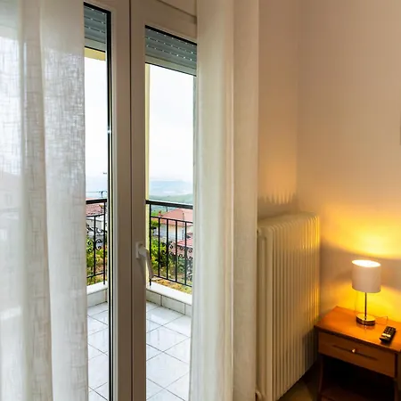 Elation Aparthotel 3*
